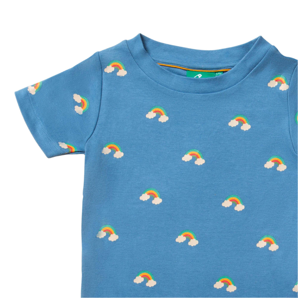 Short-sleeved t-shirt- blue rainbows
