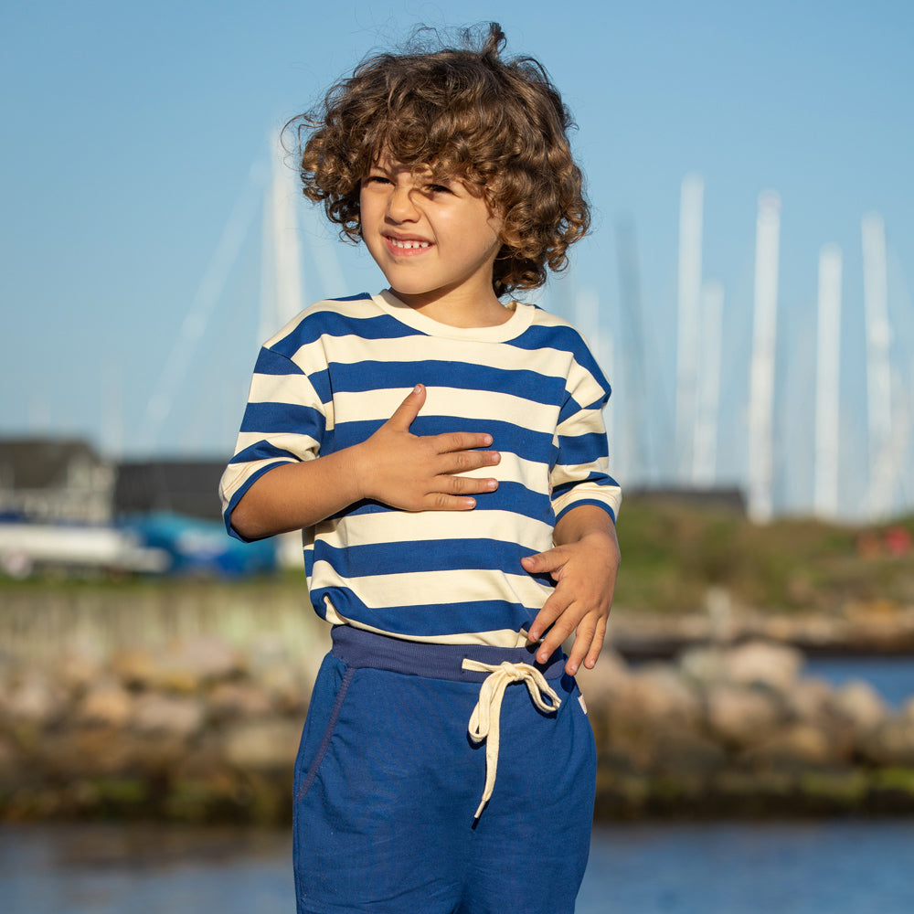 Surfing around t-shirt- true blue stripes: Size 2Y