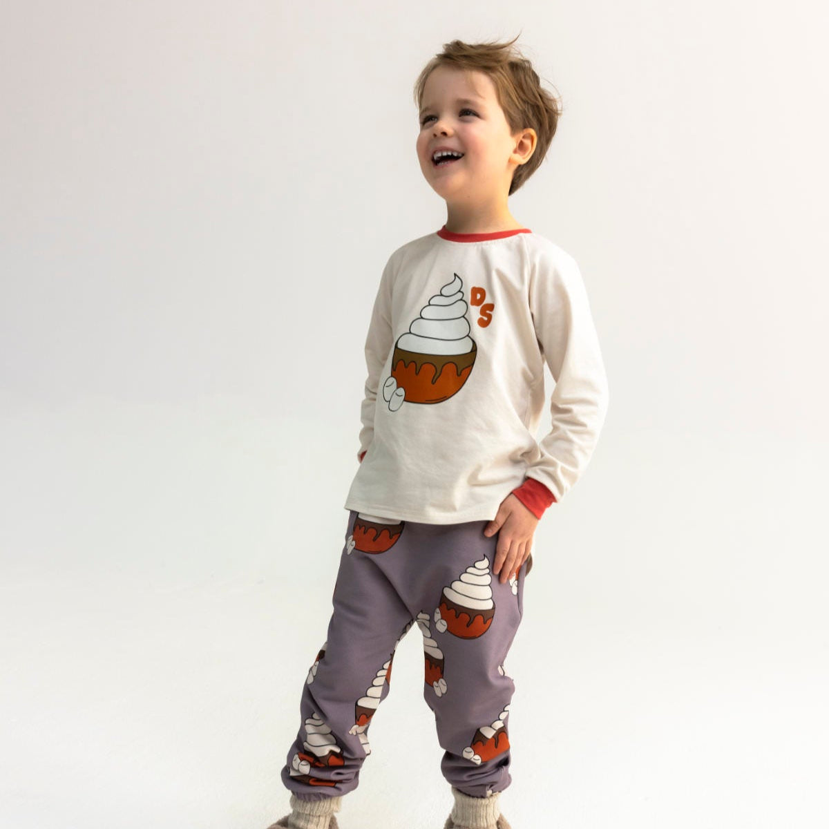 Long sleeved top- hot chocolate, off-white