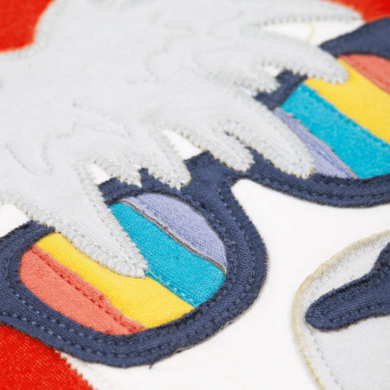 Short-sleeved t-shirt- llama appliqué