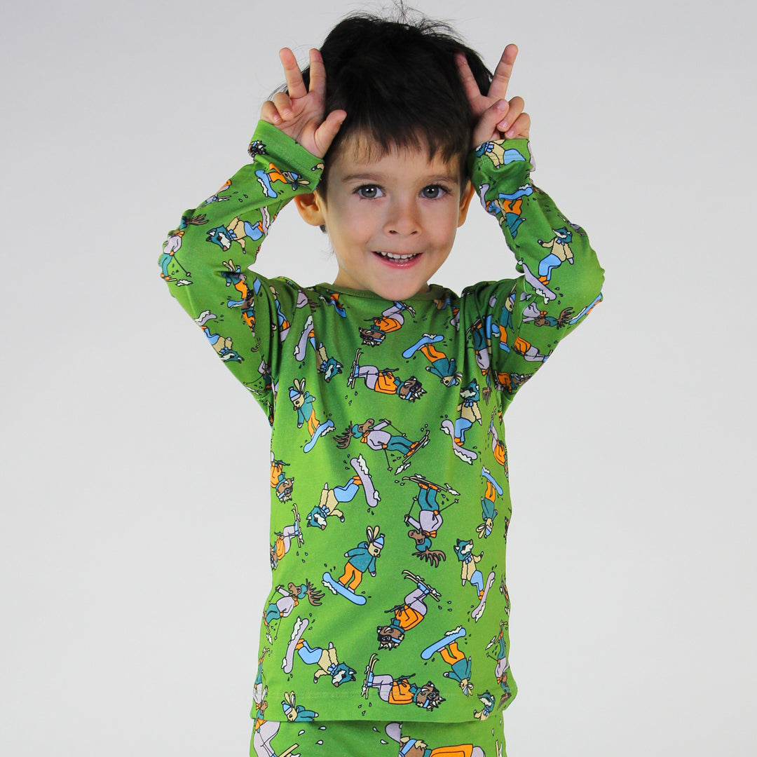 Long-sleeved t-shirt- skiing, moss green