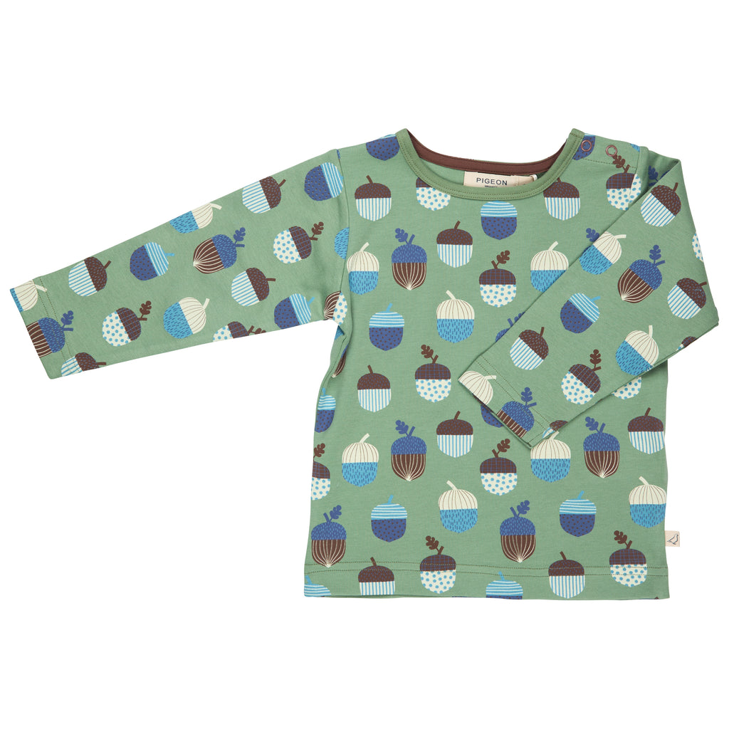 Long-sleeved t-shirt- acorns, green