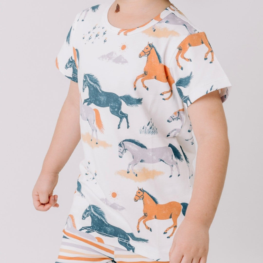 Short-sleeved t-shirt- happy horses