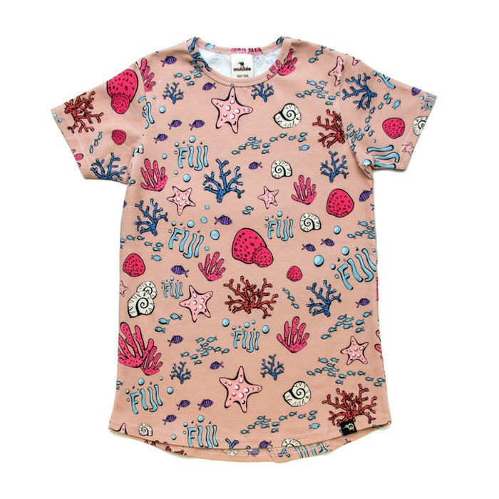 T-shirt- sand Fiji